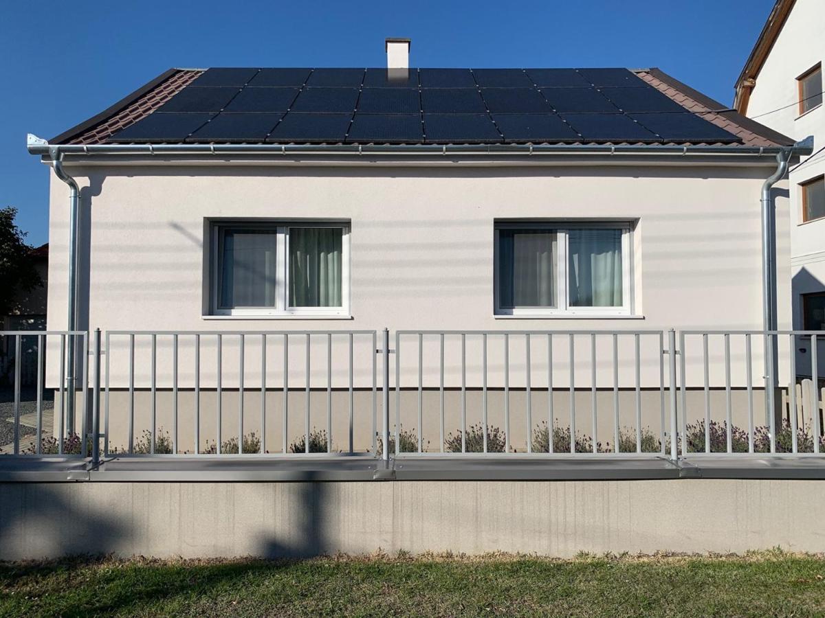 Вилла Otthon A Balatonon Vendeghaz Кестхей Экстерьер фото